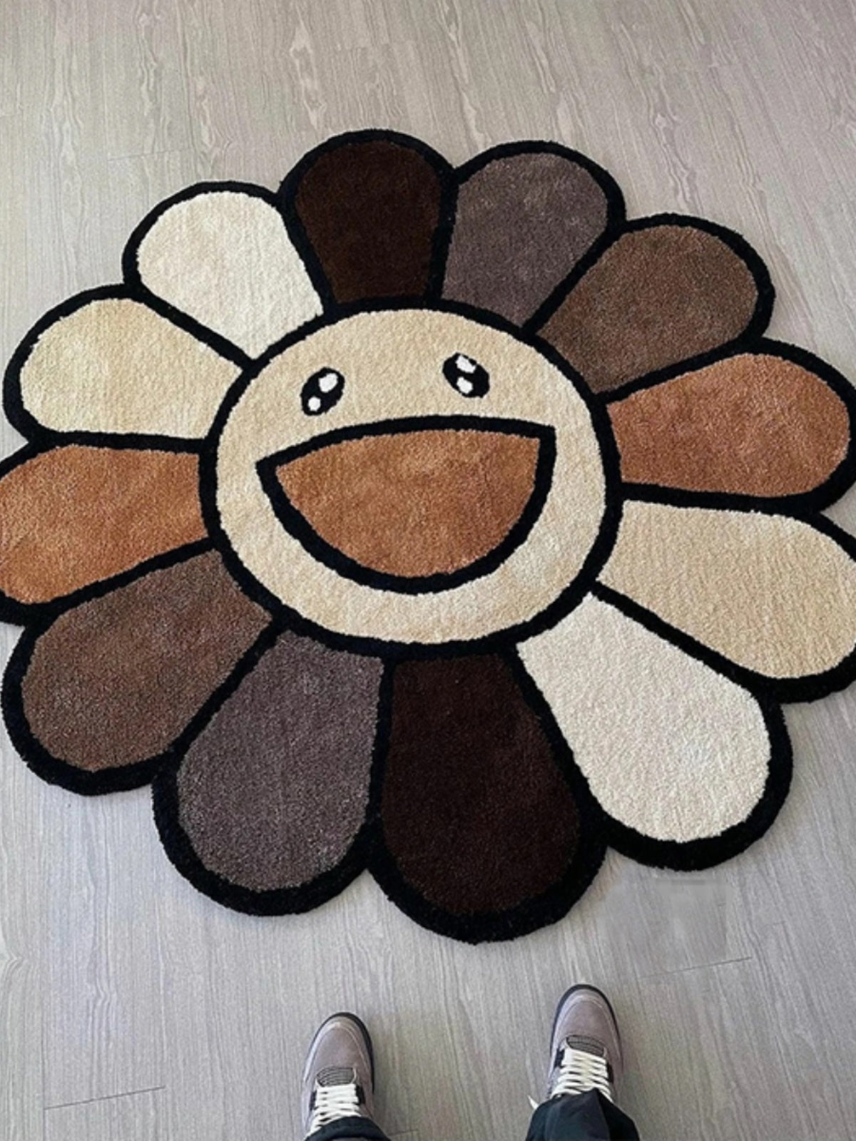 Murakami Rug 7 colorways supplier